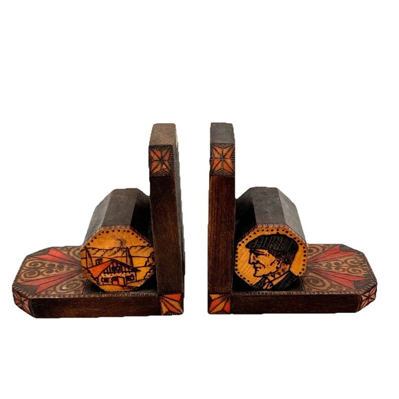 Vintage Carved and Painted Wood Bookends Book Ends People & Village House Scene - Picture 1 of 8